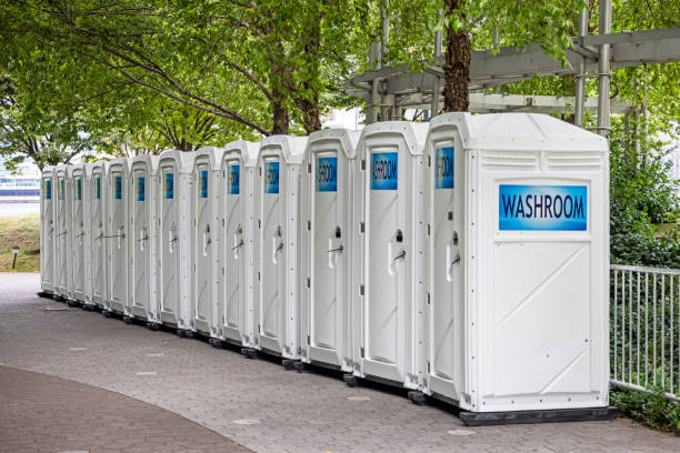 Portable Toilet Options We Offer in Whitmire, SC
